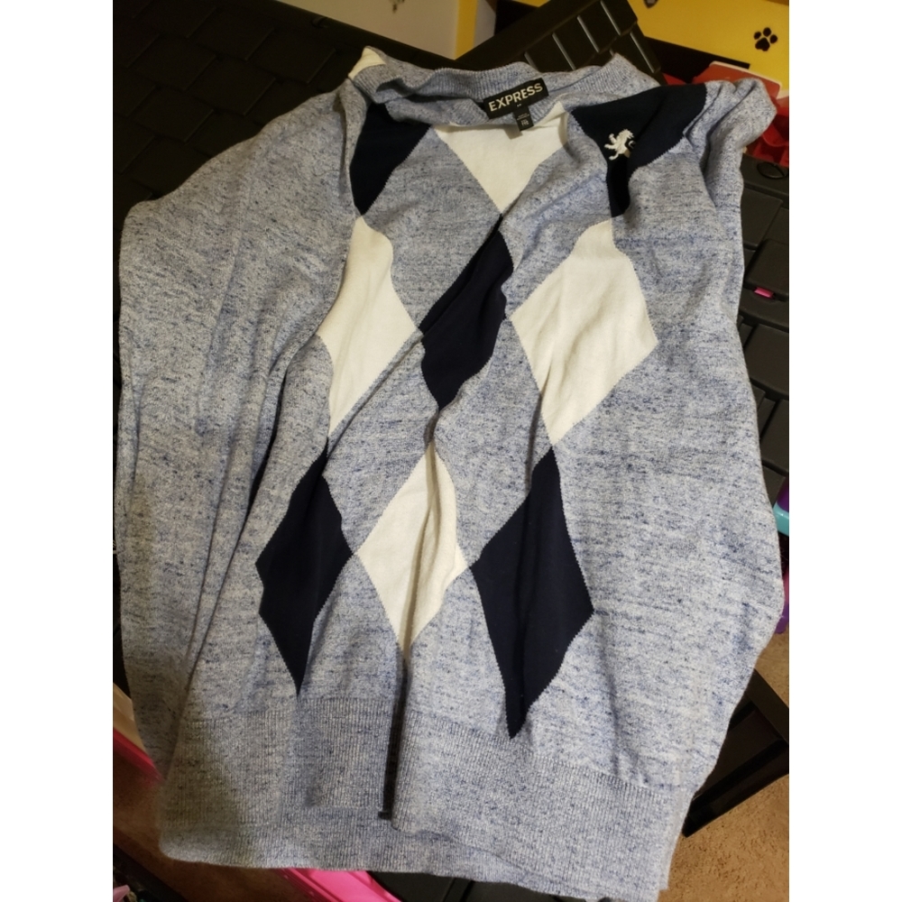 Mens never worn express white and blue sweater